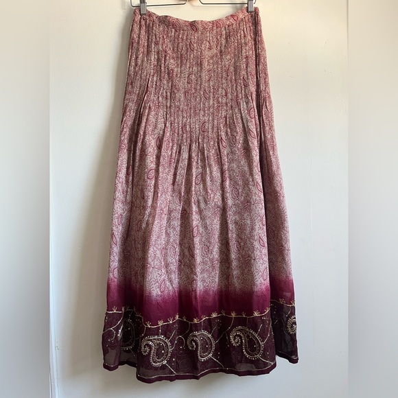 Soft Surroundings Dresses & Skirts - Soft Surroundings Maxi Skirt M Burgundy Boho Pintuck Pleats Waist sequins cottag